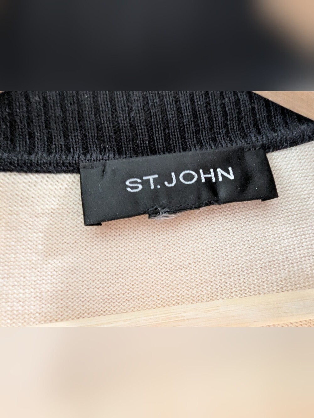 St. John 100% Wool Floral Knit Zip Cardigan Jacket Cream Black - Picture 9 of 9
